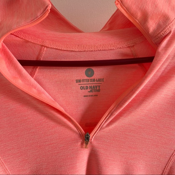 NWOT Old Navy Quarter Zip Activewear Top - Picture 1 of 7